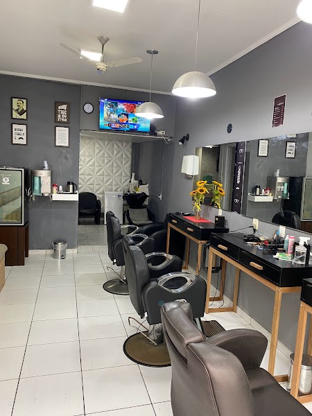 Atual cabeleireiros Ltda me