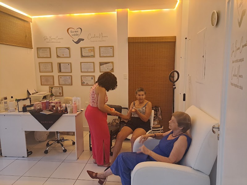 Clínica Eu Me Cuido - Saúde, bem estar e estética avançada