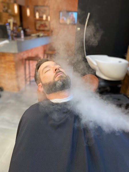 Spazio Ele prótese capilar e barbearia