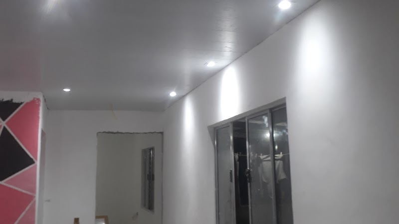 Pedreiros & cia _ construções e reformas