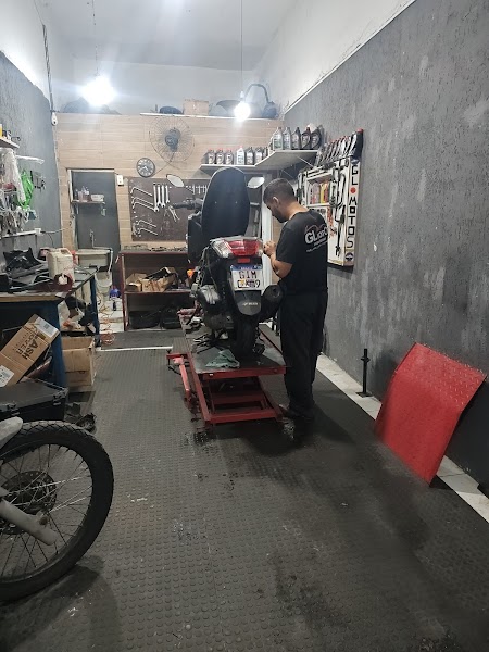 GL MOTOS