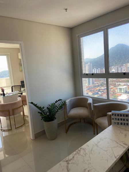 Larissa Regina - Nutricionista de emagrecimento em Praia Grande