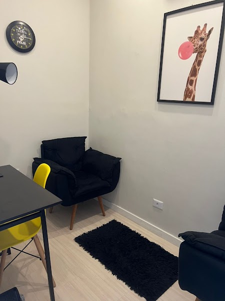 Clinica Essencialmente Saúde e Bem-Estar.