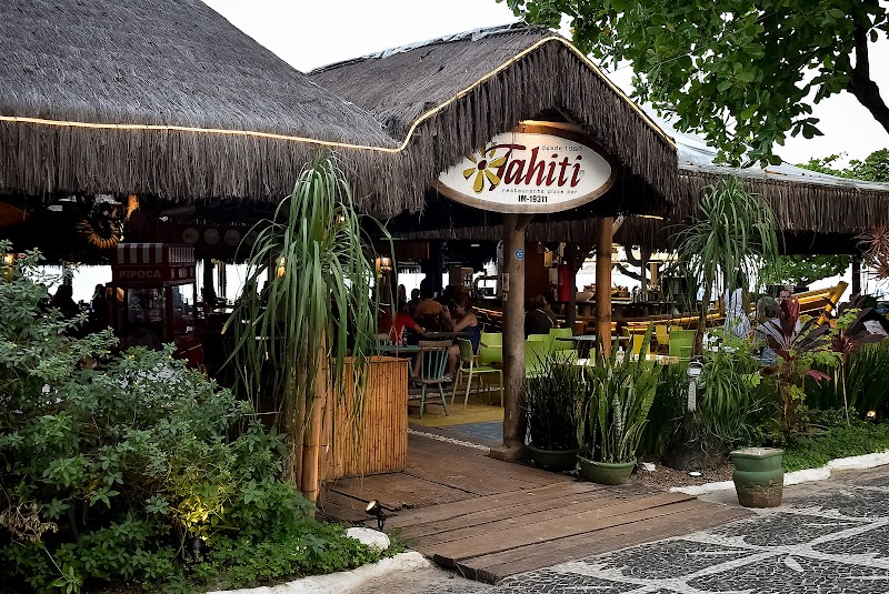 Tahiti Restaurante – Praia de Pitangueiras
