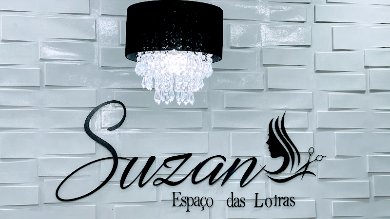 Suzan Espaço Das Loiras |Luzes | Alisamento Sobrancelhas | Manicure | Guaruja | Morrinhos| pé e mão| morena iluminada