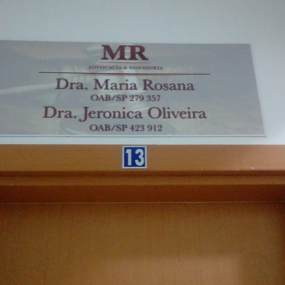 Jeronica Oliveira Advogada