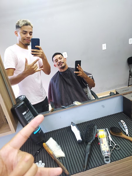 Léo Bernardo Barber Shop